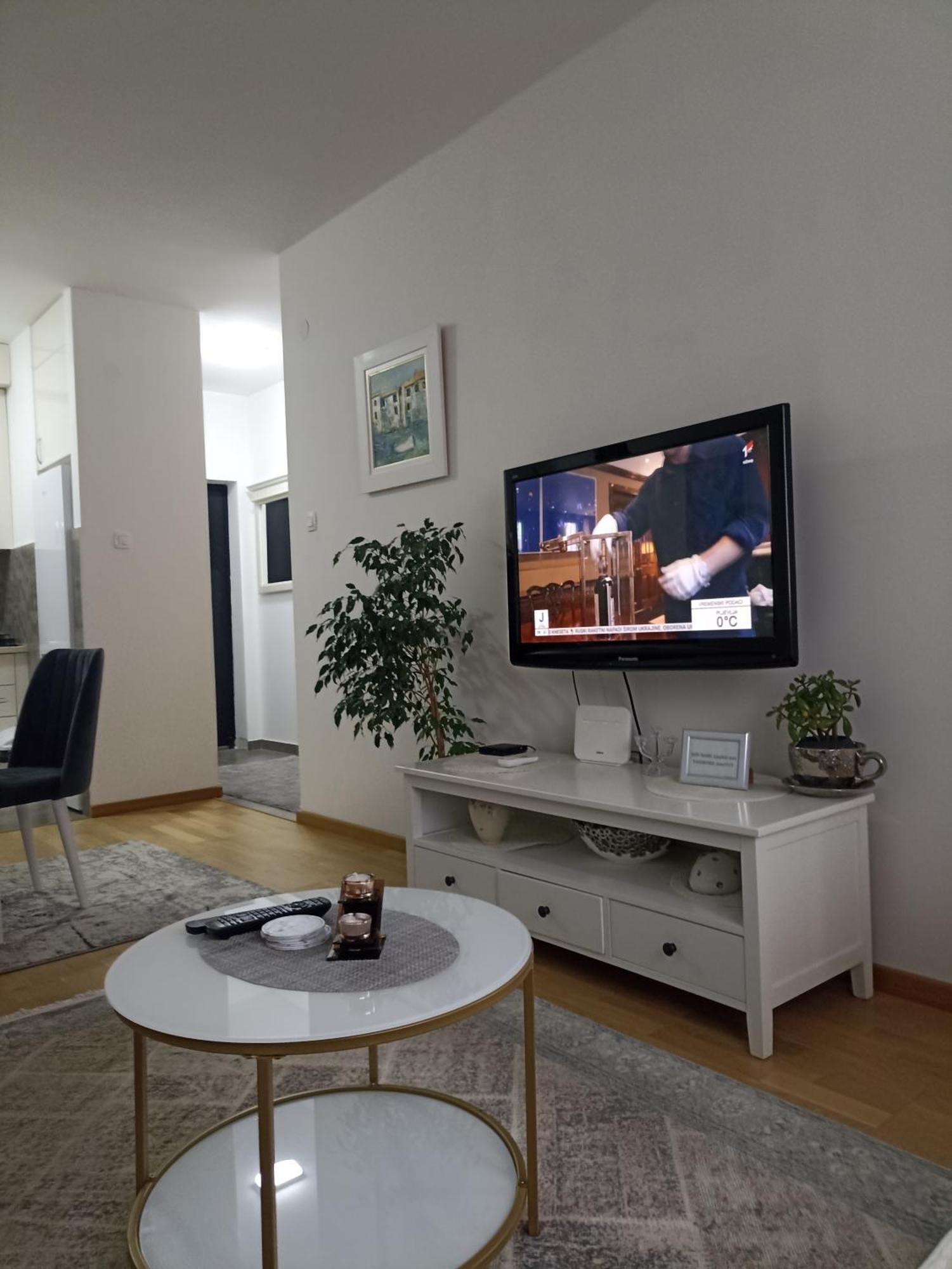 Lovely Apartment - Ljupki Stan Подгорица Екстериор снимка